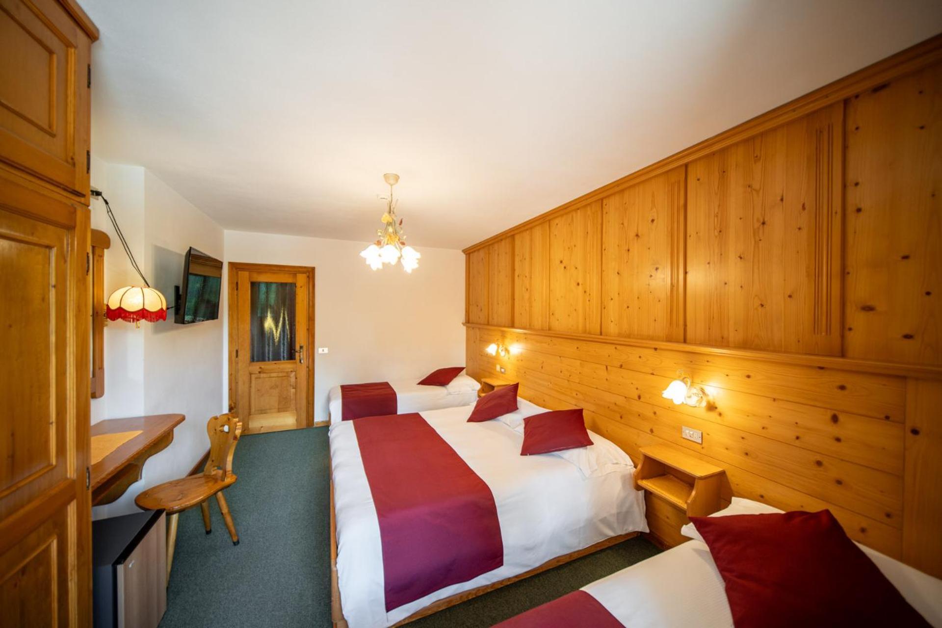 Hotel Il Cardo San Vito di Cadore Exterior foto